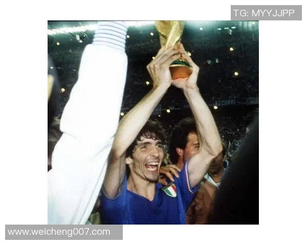 《足球之歌：那些在绿茵场上闪耀的球星传奇与辉煌瞬间》