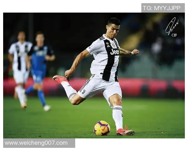 当CSGO邂逅绿茵巨星虚拟枪战与足球球星的跨界融合