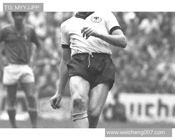 荷兰足球队传奇球星盘点 从克鲁伊夫到范佩西的黄金一代